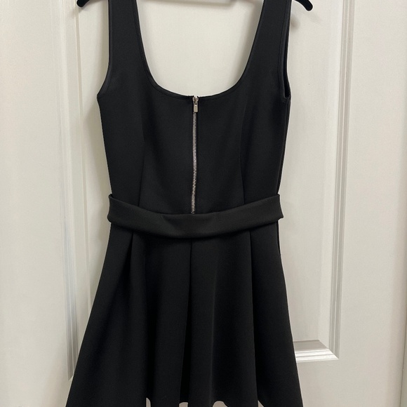 Maje Dresses & Skirts - Maje Black Sleeveless Fit & Flare Mini Dress with Belted Waist, Size 2